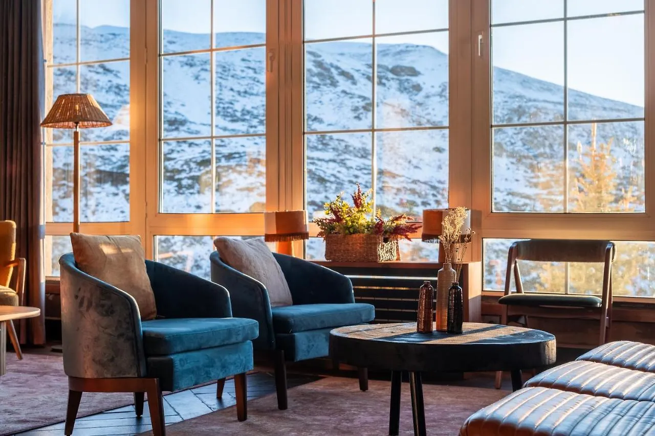 The Mountains Hotel Sierra Nevada